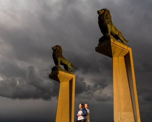Fotógrafo boda Zaragoza Pareja en medio de la tormenta.